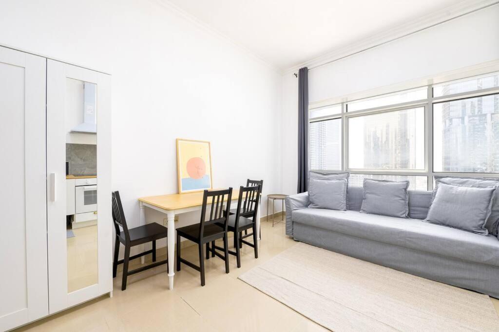 Apartment Window For Dubai